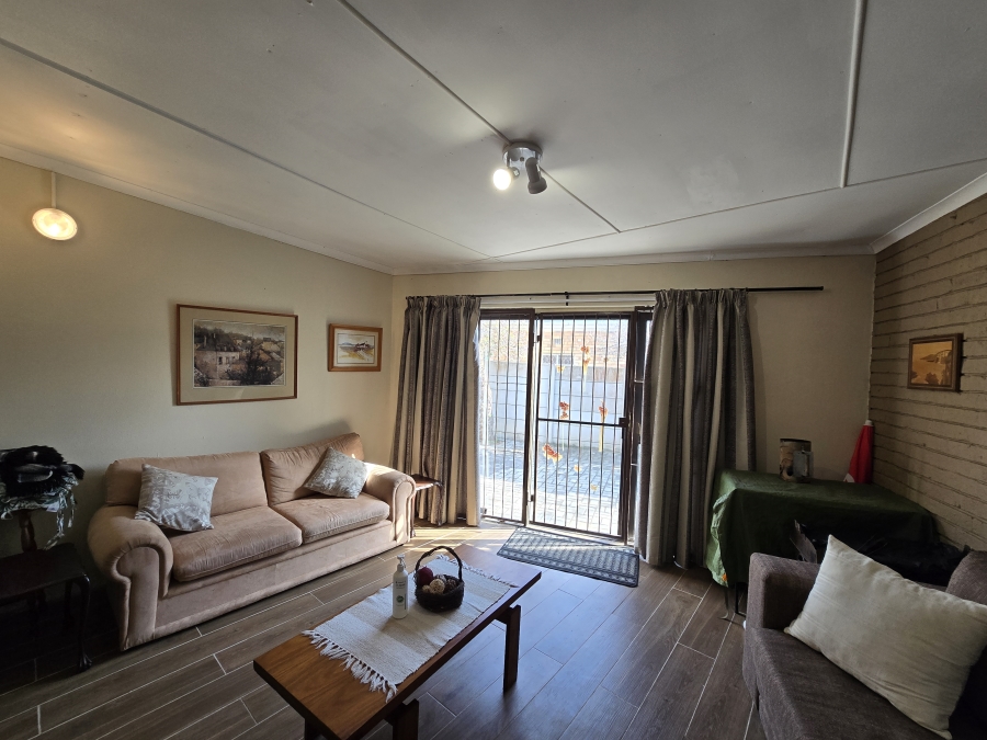 To Let 3 Bedroom Property for Rent in Port Alfred Eastern Cape